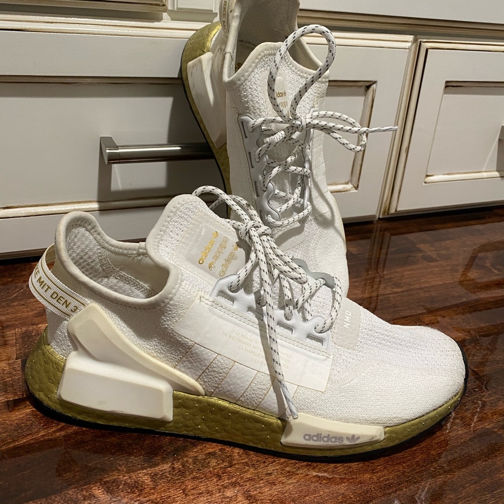 Size 9 - Adidas Nmd_r1 V2 Gold Boost W - image 6